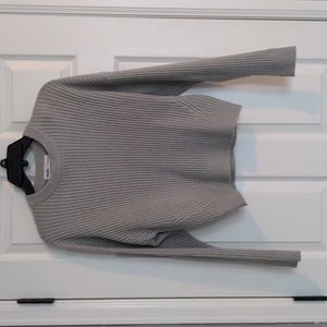 Elodie gray ribbed sweater